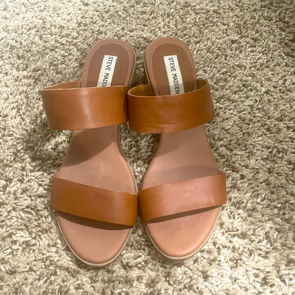 Steve Madden block sandal